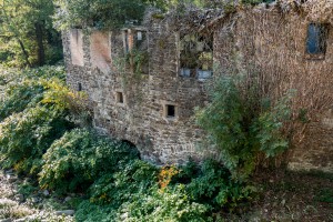 Les restes du moulin de Quintenas